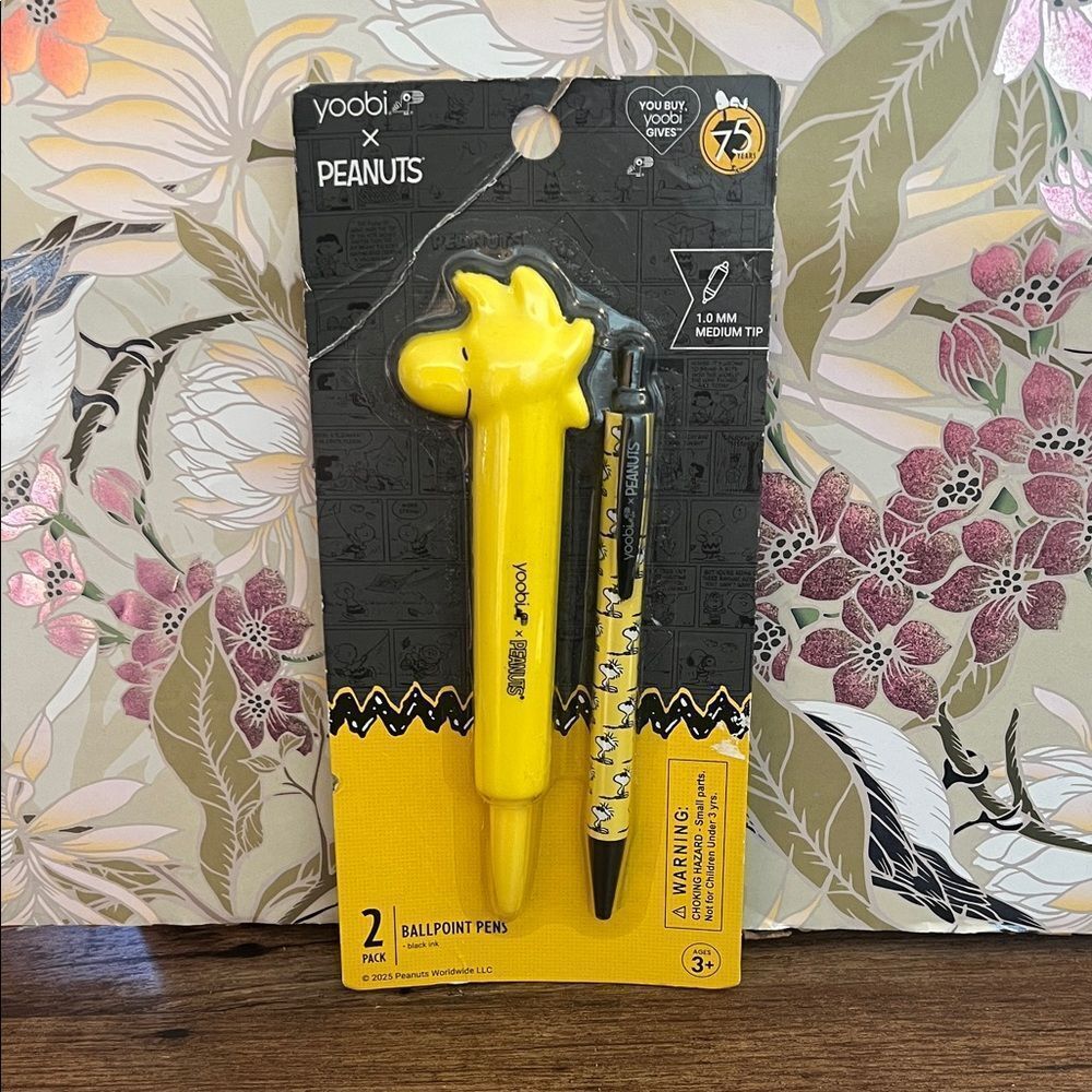 Yoobi x Peanuts Yellow and Black Ballpoint Pen Set